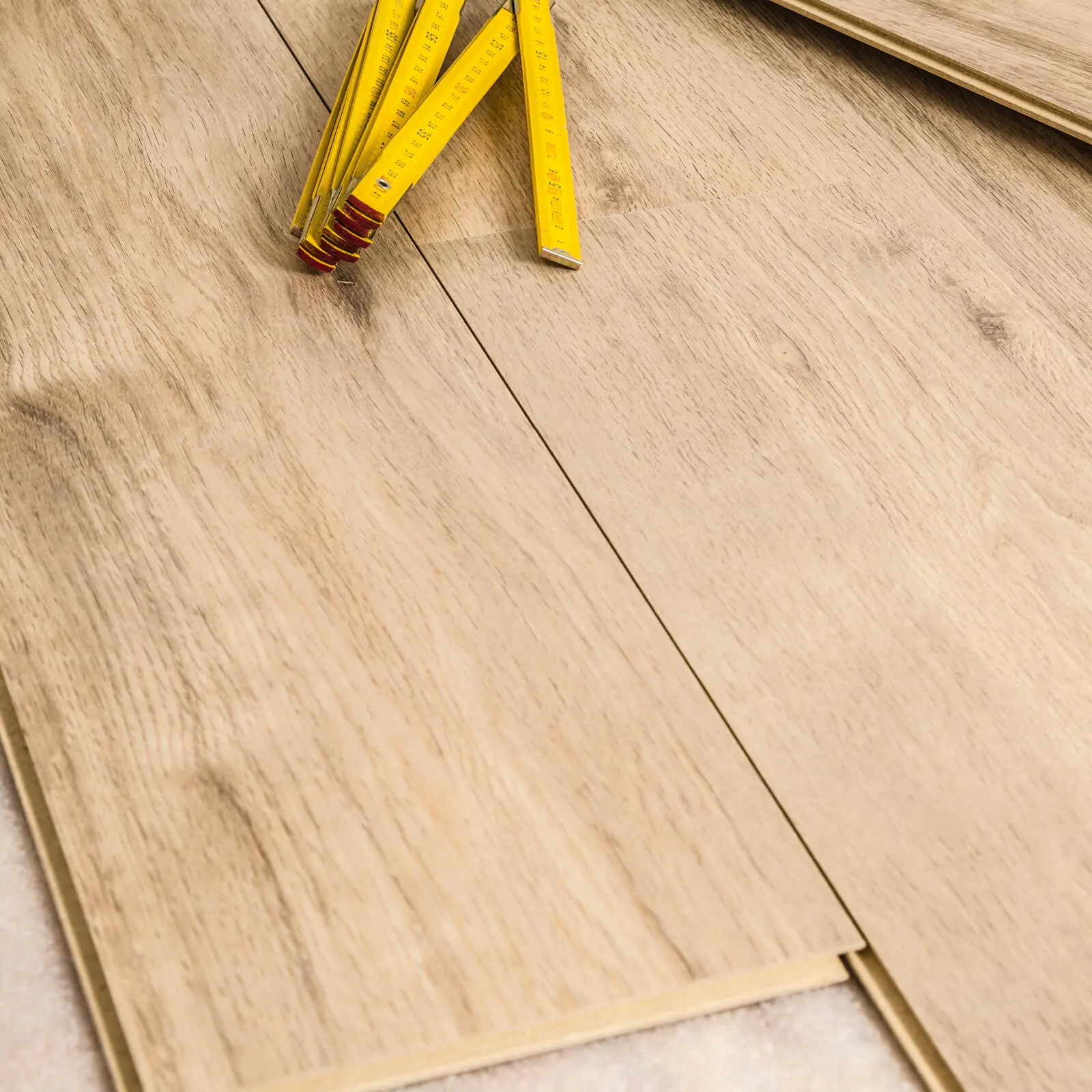 Laminate installation | Vic's Carpet & Flooring